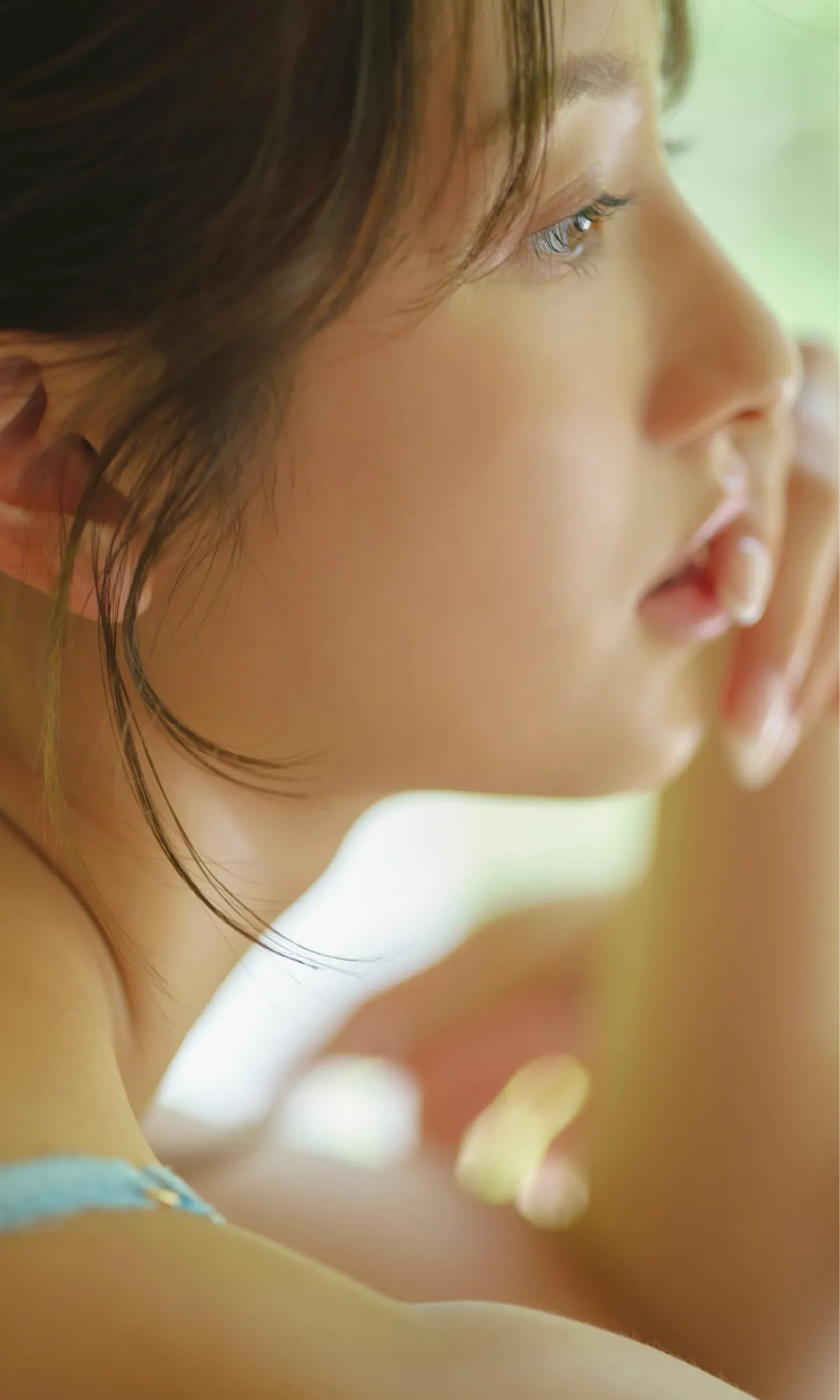 [JP] Owada Nana (大和田南那) - 【デジタル限定】写真集「深い森の中で」 (週プレ PHOTO BOOK)