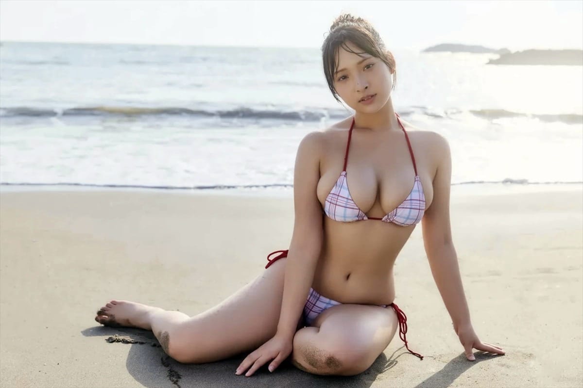 Sawa Misaki 沢美沙樹 – FRIDAY Monthly Girl.050 完全未発表100カット Set.01